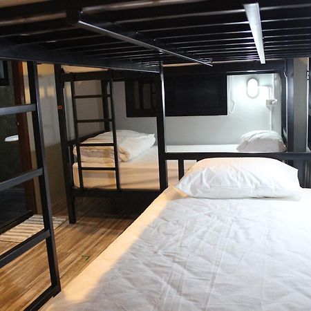 Rak Khun Hostel Chiang Mai Esterno foto