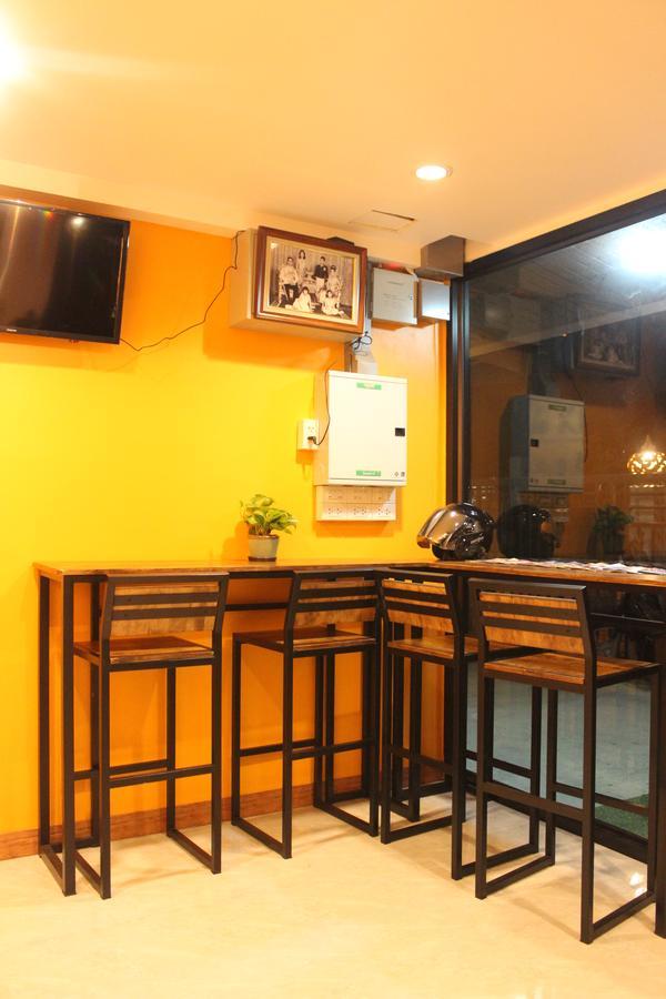 Rak Khun Hostel Chiang Mai Esterno foto